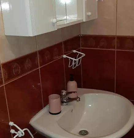 & Adamovic Gæstehus Lovrečica