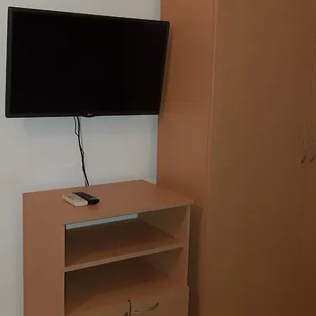 Гостевой дом & Adamovic 4*